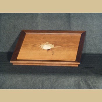 small tray with rose